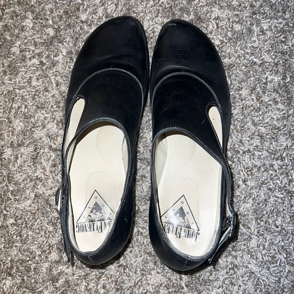 John Fluevog woman’s shoe